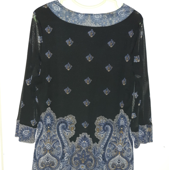 Long sleeve black with blue and tan pattern - Picture 3 of 5